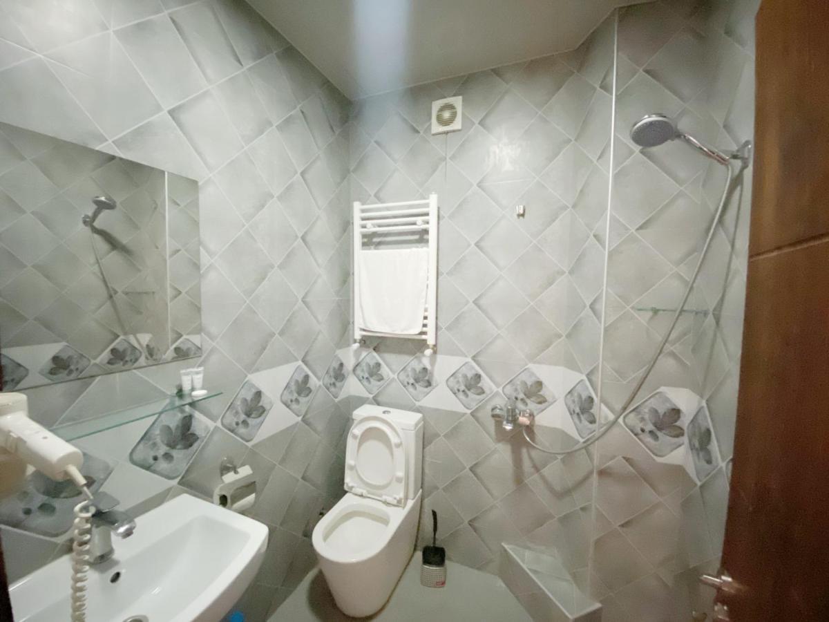 Tbilisi Central Hotel Eksteriør billede