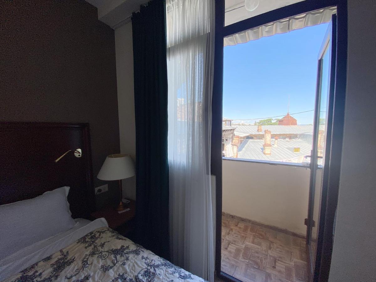 Tbilisi Central Hotel Eksteriør billede