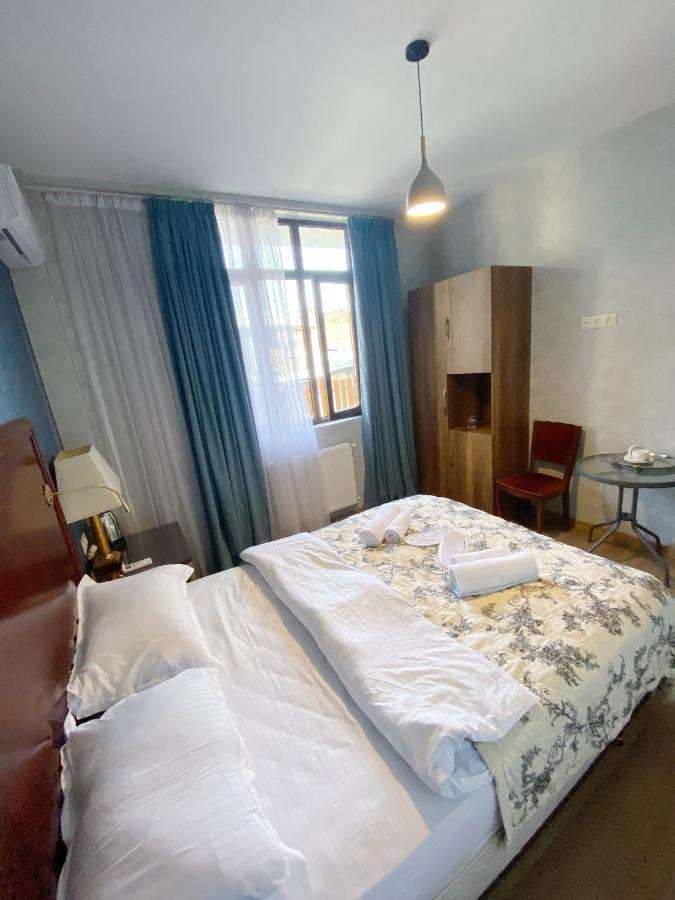 Tbilisi Central Hotel Eksteriør billede