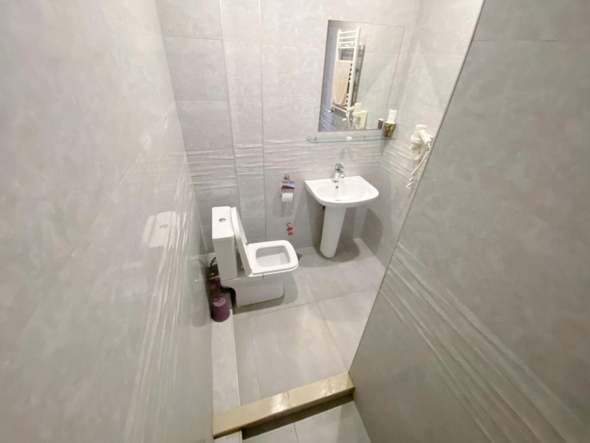 Tbilisi Central Hotel Eksteriør billede